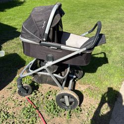 Nuna bassinet Stroller