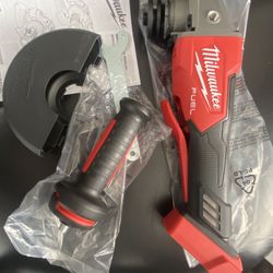 MILWAUKEE FUEL BRUSHLESS M18 GRINDER WITH RAPIDSTOP NEW IN BOX TOOL ONLY $160