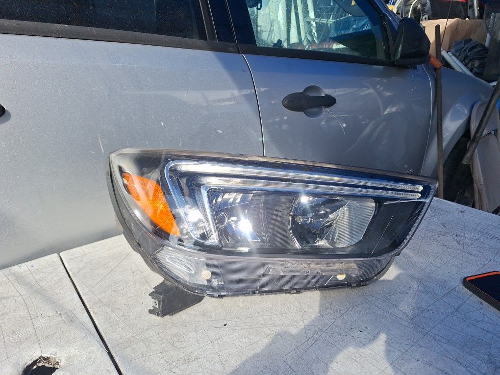 2017-2020 Buick Encore Headlight Rh Side Pasanger Side