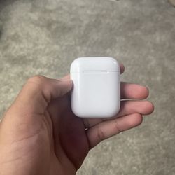 BROKEN 2nd Gen AirPods for Sale in Apex NC OfferUp