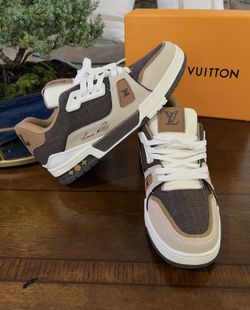 New LV Men’s Shoes. 