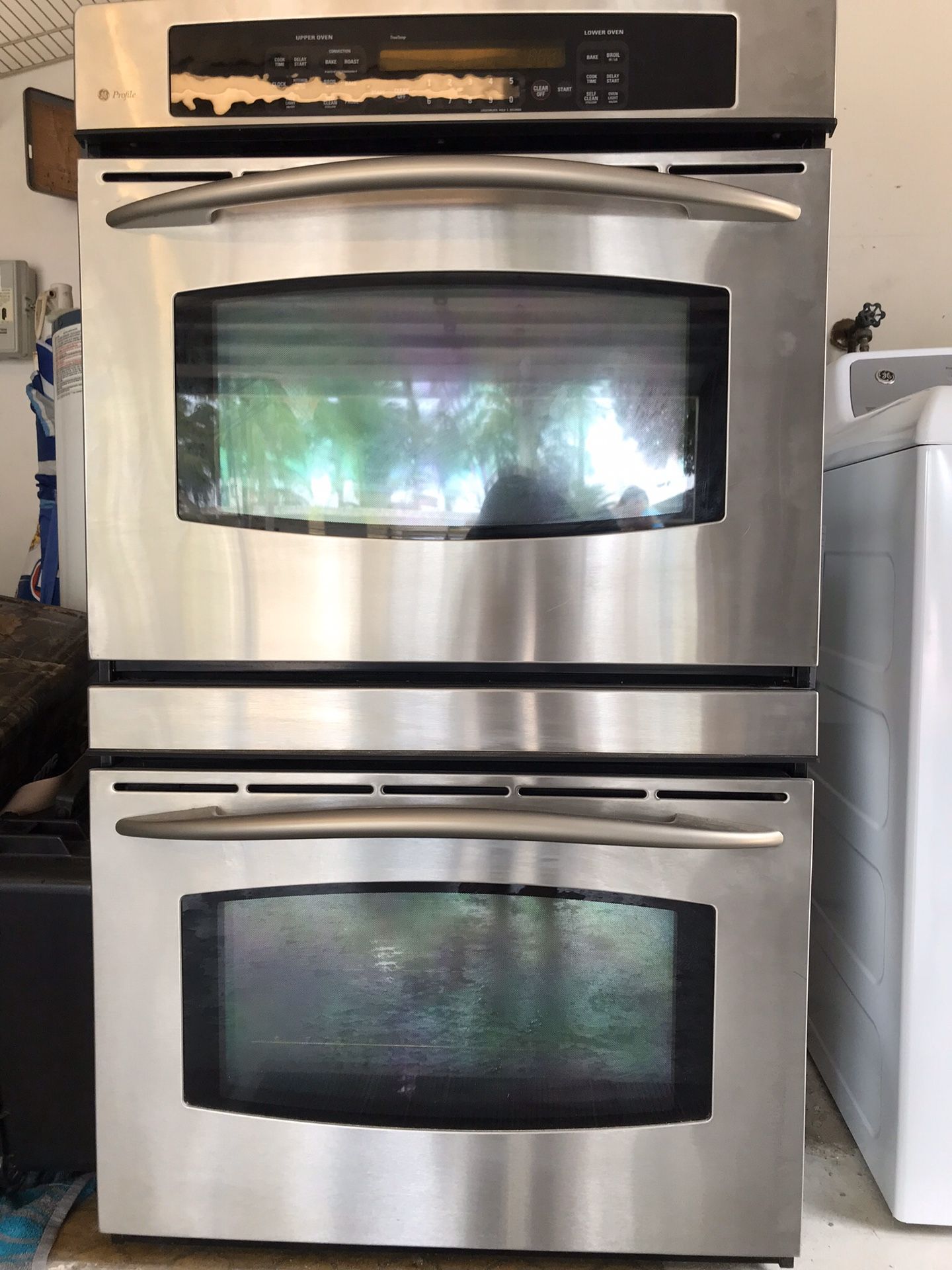 GE/ profile double oven for Sale in Pompano Beach, FL - OfferUp