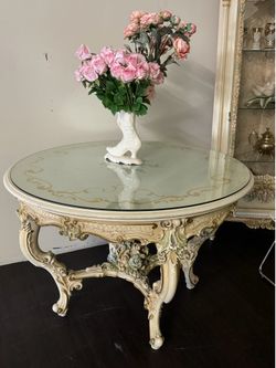 Beautiful Italian table