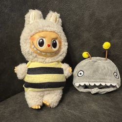 POP MART LABUBU Replacing Clothes Set