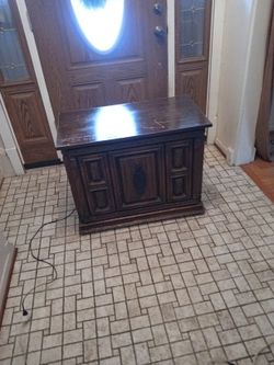 Stereo Cabinet With Am/FM Stereo, 8 Track, And Phonograph 