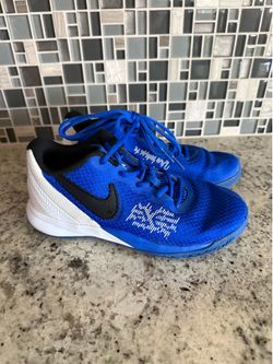 Boy’s Kyrie Flytrap 2 Athletic Shoes- Youth Size 3