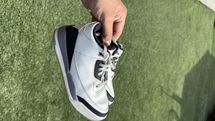 Nike Jordan’s size 3