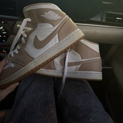 US 10 Jordan 1 Retro High OG