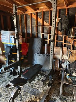 Work out equipment/ Half Rack