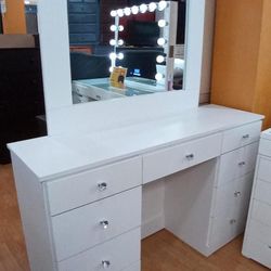 Vanity with mirror
