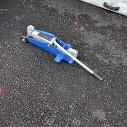 Trolley Jack 2 Ton Raised Up To  15"
