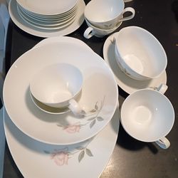 Vintage Dish Set