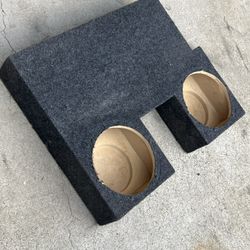 ($130 firm) $260 dollar box for half price 2/10s Toyota Tundra Double Cab 2007-2013