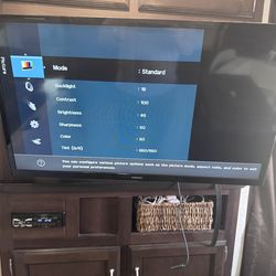 Samsung 32” TV works great