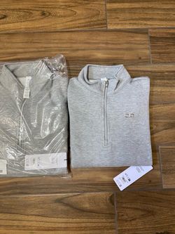 Alo Yoga zip pull over