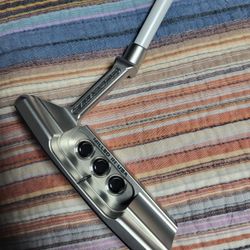Scotty Cameron Super Select Newport 2