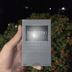 Valentino Intense