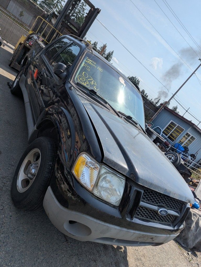Parting Out 2003 Ford Explorer Sport Trac Parts