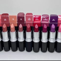 Mac Lipstick New In Box 