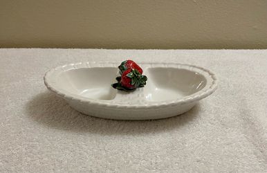 Ceramic Divided Dish with Strawberry Decoration/Accent