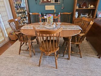 Dining table and 6 chairs