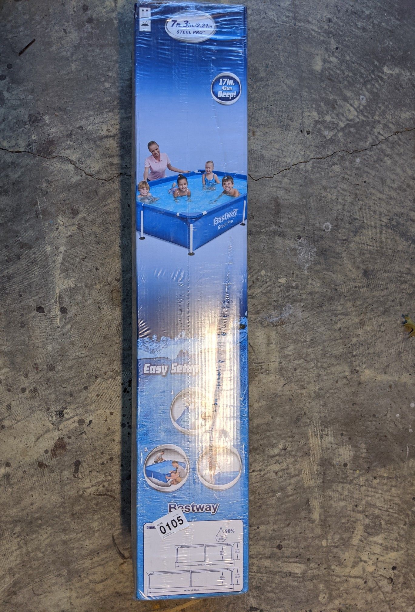 7.25ft x 5ft x 17in swimming pool