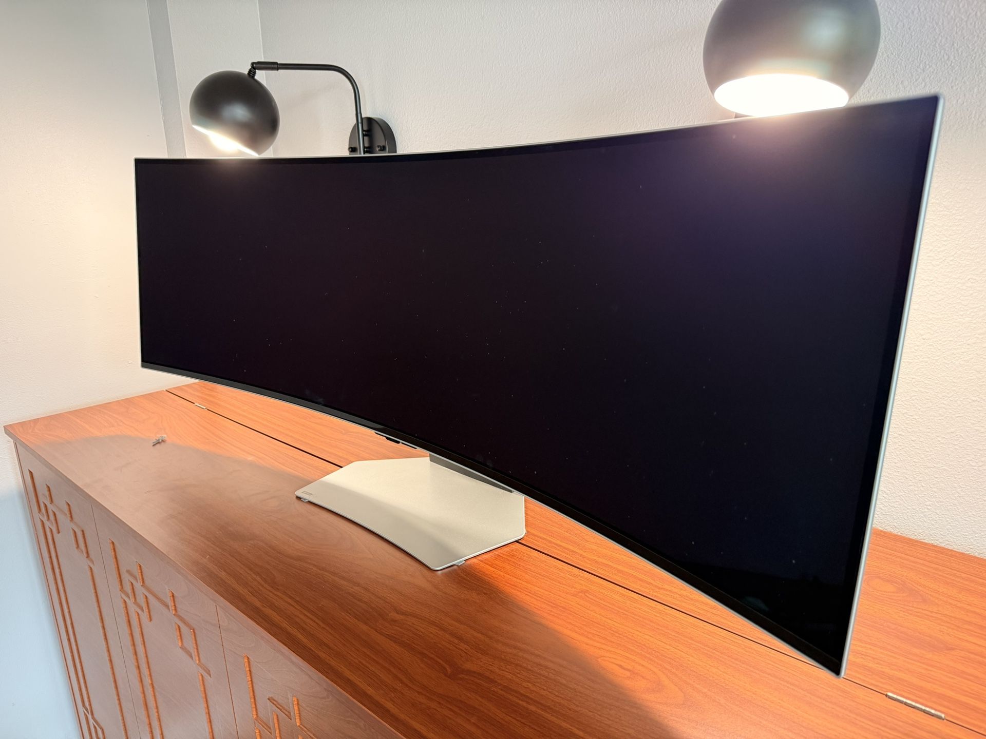 Samsung Odyssey G9 OLED 49” Monitor