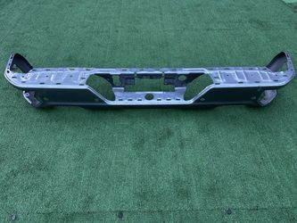 Chevrolet Silverado GMC Sierra 1500 Rear Metal Bumper Trasero De Metal 2019 2020 2021 2022 2023 2024 2025