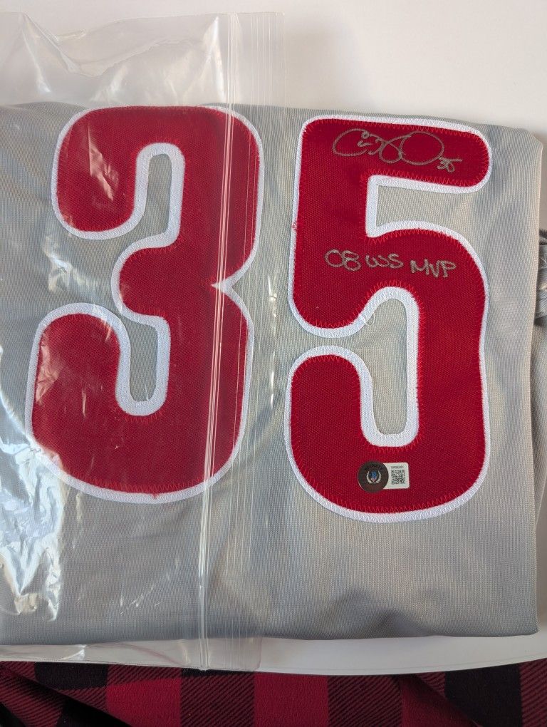 Philadelphia Phillies Custom Jersey Certified By Beckett Signed Cole Hamels And Ryan Howard Baseball