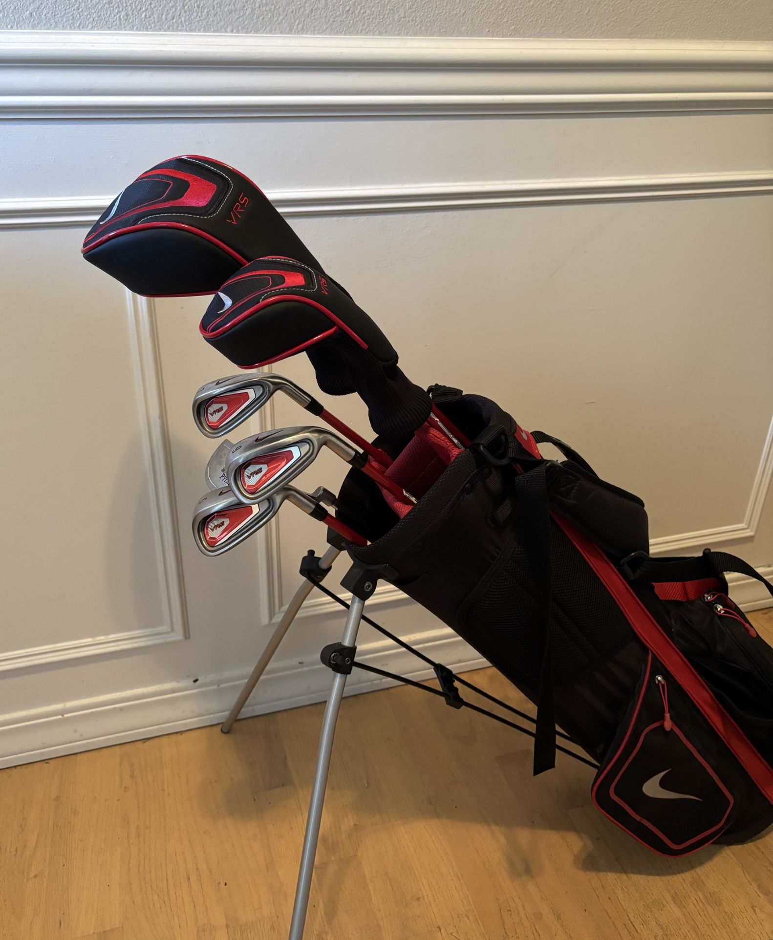 Nike VRS Youth Golf Clubs Set