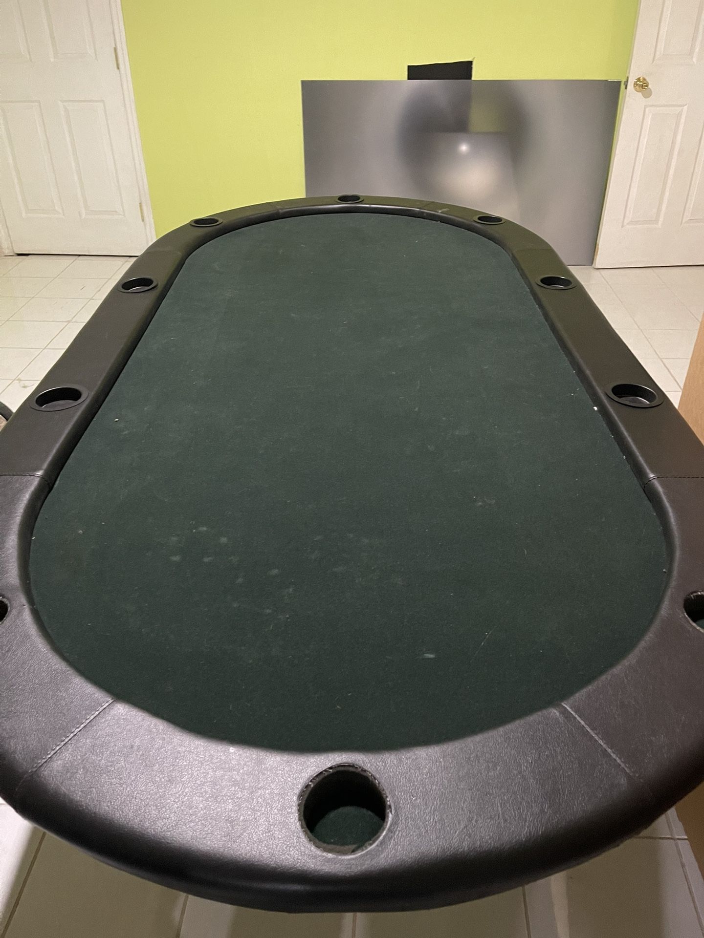 Poker Table. Cpme With Leg.