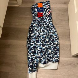 BLUE BAPE HOODIE ZIPUP
