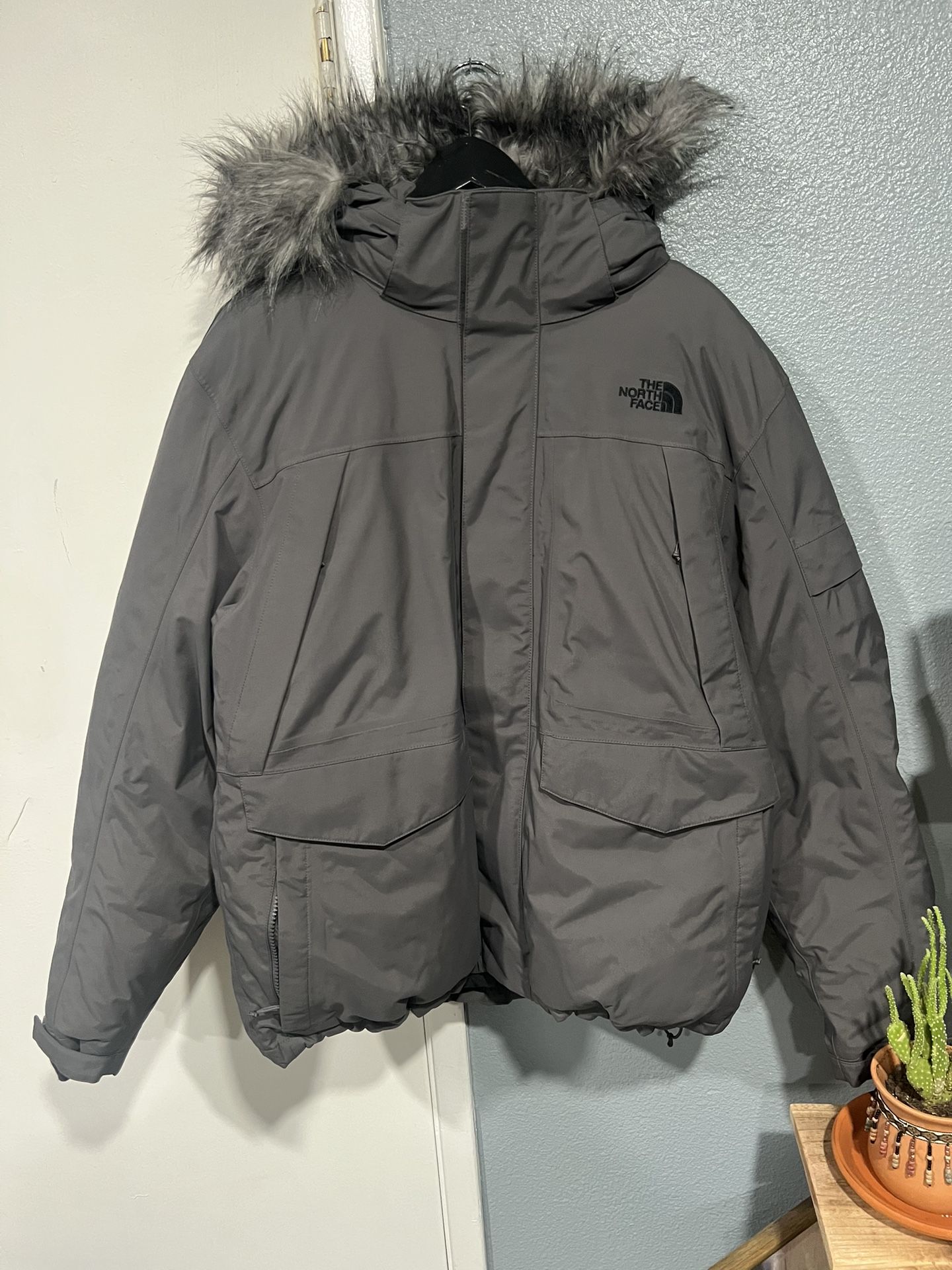 north face size M mens $150