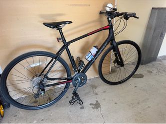Trek FX5  sport carbon fiber hydraulic disk brakes