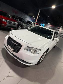 Cheap 2015 Chrysler 300 barato