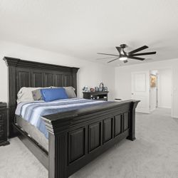 King Bedroom Set