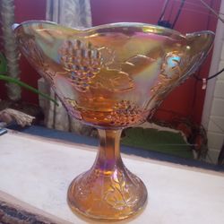 Vintage Marigold Carnival Glass Indiana Glass Company "Harvest Grape"