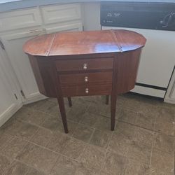 Antique sewing
Material dealing with a sewing machine or whatever you want to use it for actually