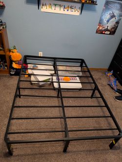 Full size all metal bed frame- used