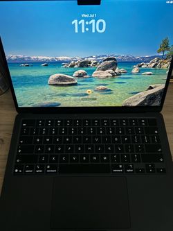Apple Laptop for sale