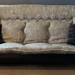 Futon Opens to Queen Bed