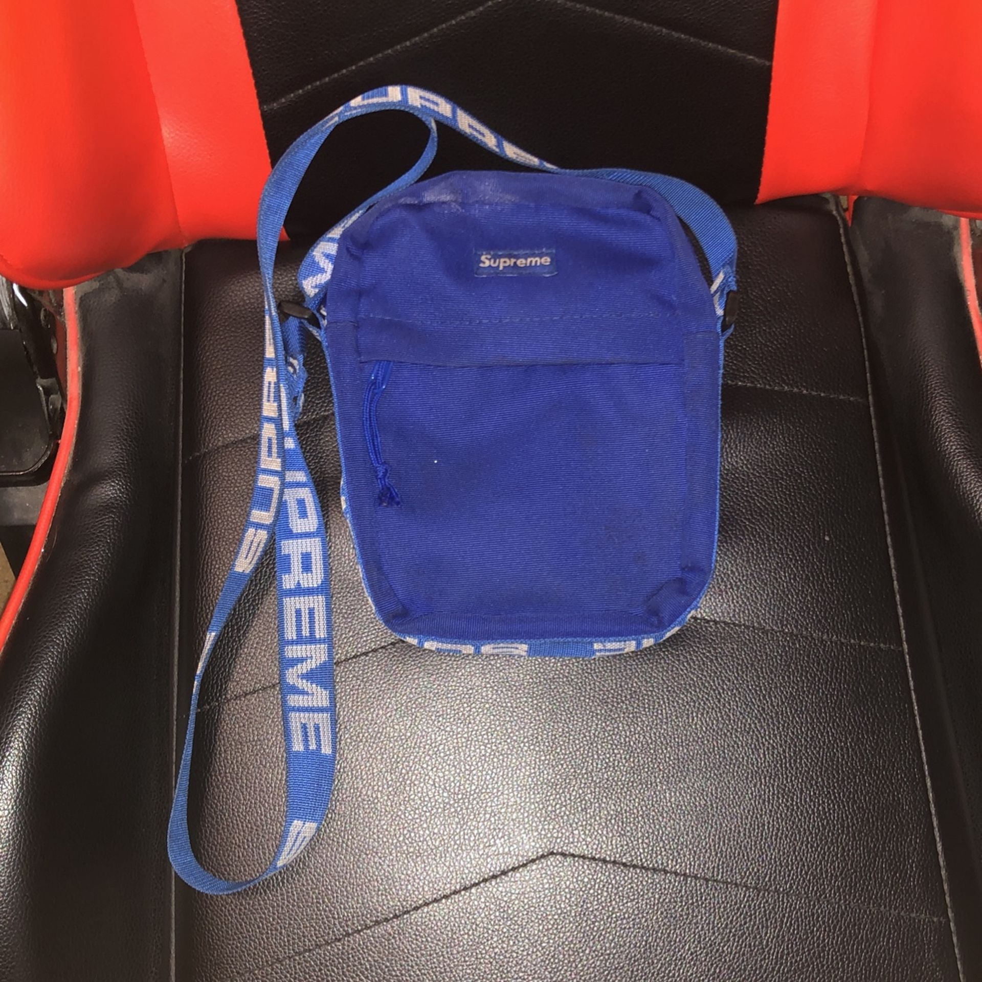 Supreme Shoulder Bag (SS18) Royal