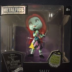 Metal Fig Nightmare Before Christmas Sally