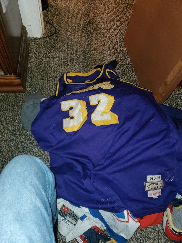 Magic Johnson 1(contact info removed)