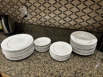 Set Of Plates