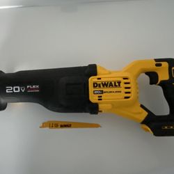 DEWALT DCS386 FLEXVOLT RECIPROCATING SAW ( No Battery No Charger)