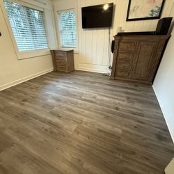 Mohawk “Misty Harbor Oak” LVP Flooring – Approx. 200 sq ft (used In Excellent Condition!)