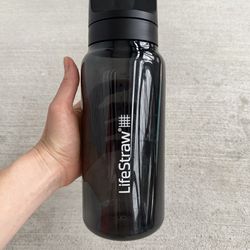 LifeStraw Go Water Filter Bottle 1L Black Tritan BPA Free w/ Flip Lid – Light Wear