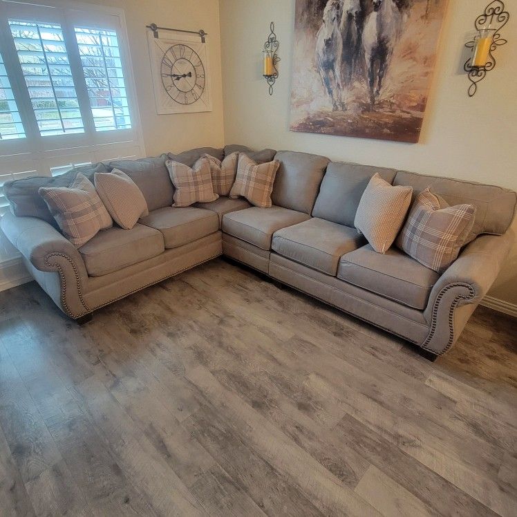 NFM Sectional Couch FREE DELIVERY