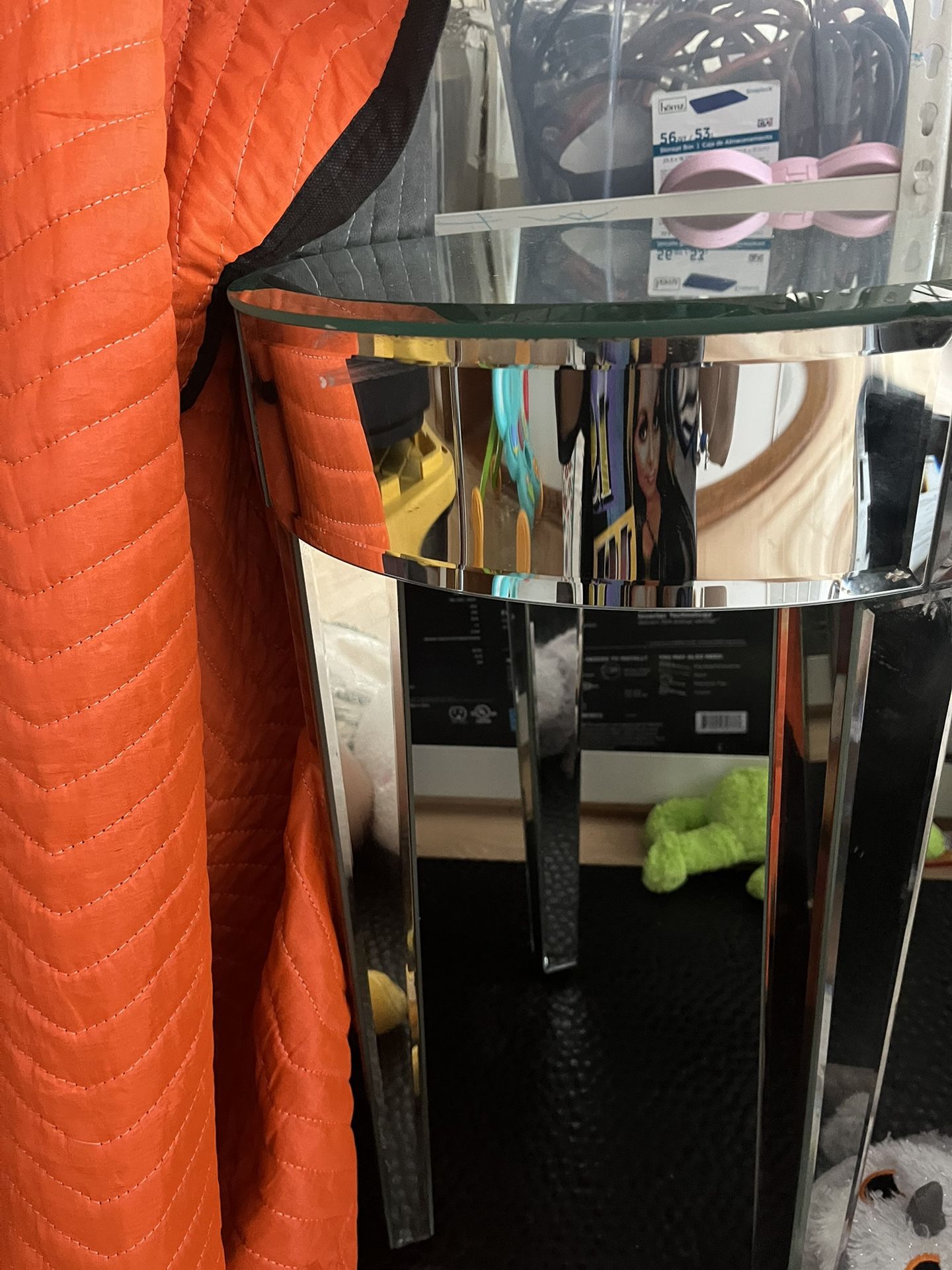 mirror Table